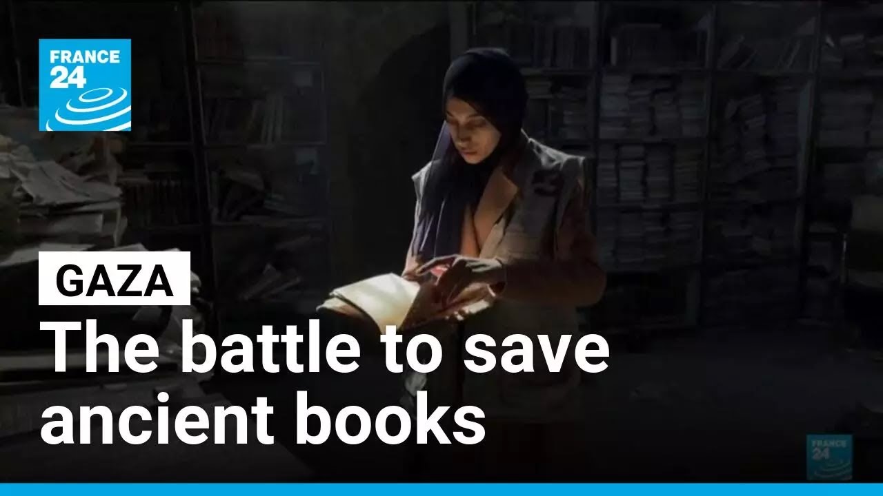 Gazans battle to salvage ancient books in war-ravaged mosque library &bull; FRANCE 24 English