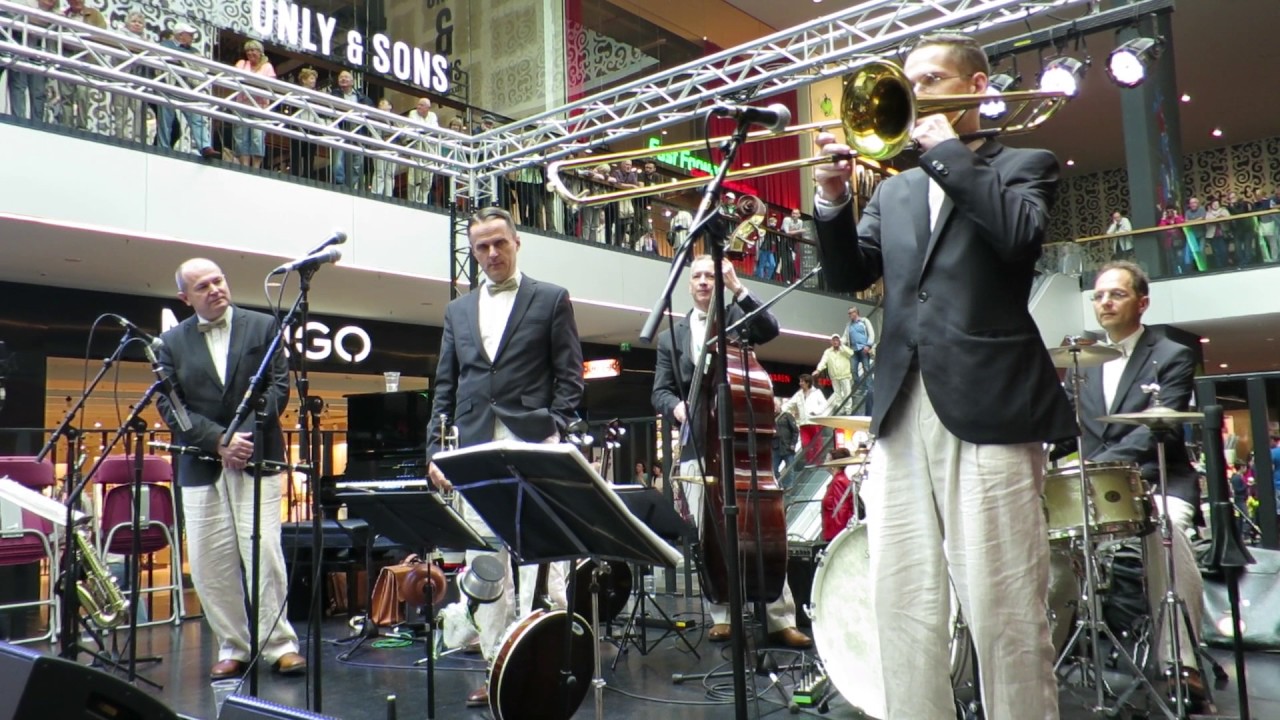 Hot Jazz Band (Hungary) 2017 -- I can't give you anything but love @ Dixieland Festival Dresden