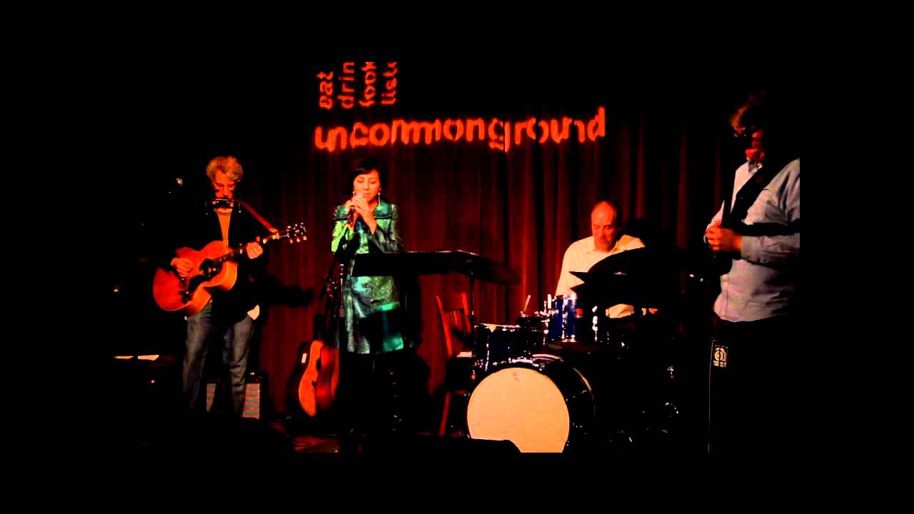 Sometimes Lately - Live at Uncommon Ground on Devon, Chicago, IL