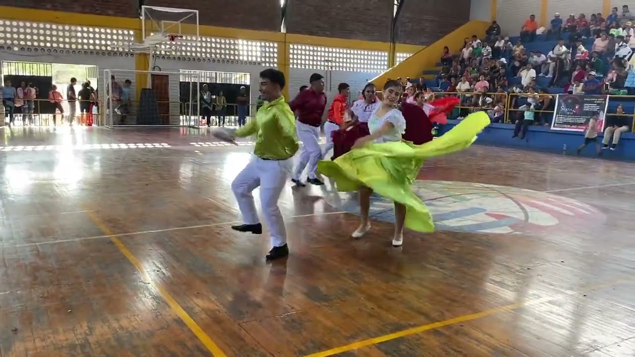 Mix Consejo De Lorencita y Amorfino Montubio/ AGRUPACIÓN DE DANZAS FOLCLÓRICAS NUEVA JERUSALÉN