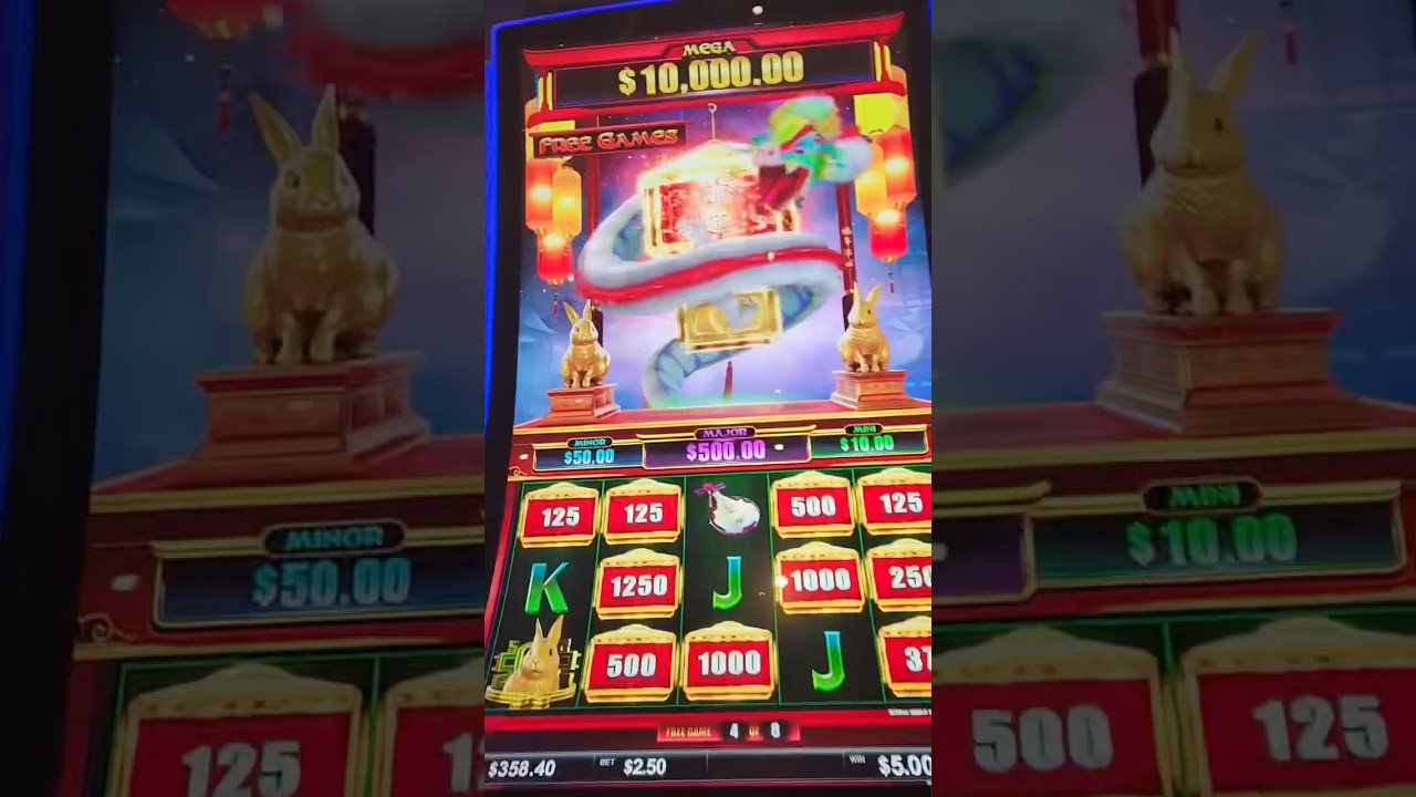 Not sure what this slot is called - $2.50 - bonus in a bonus #casino #gambling #slot
