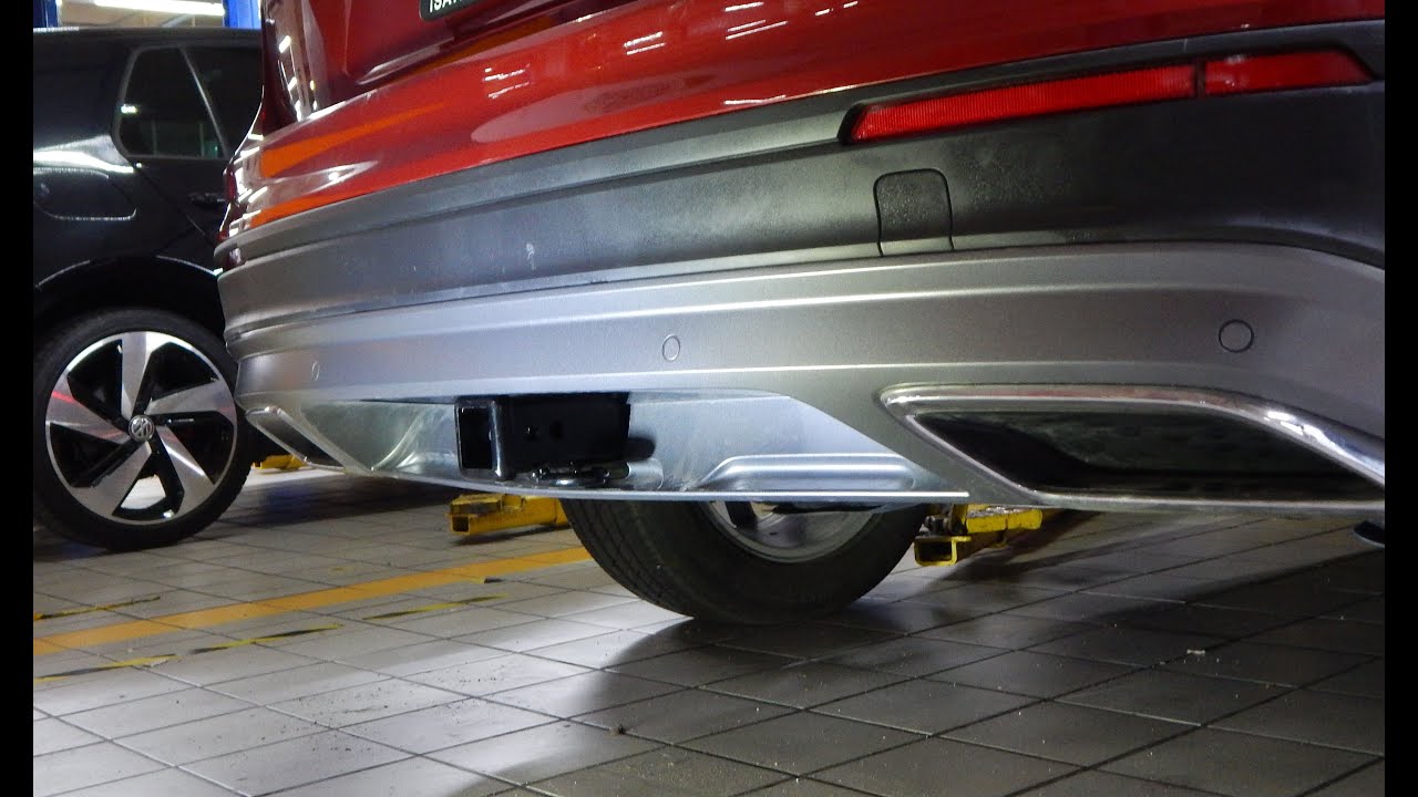 INSTALACIÓN DE TIRÓN DE REMOLQUE TIGUAN