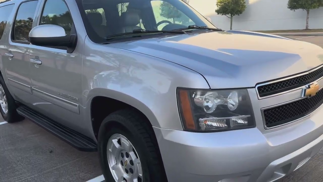 2012 CHEVROLET SUBURBAN LT 8-PASSENGER BOSE PLEASE CALL 832 495 1608