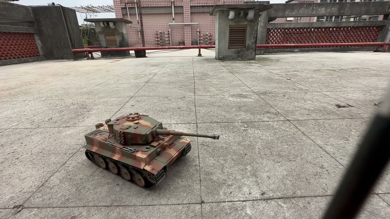 Torro 1/16 RC Tiger I Middle running test(first rc tank)