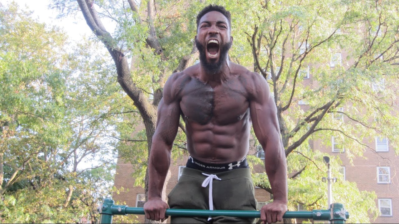 Broly Gainz does 25 Muscle ups and 100 Pushups in under 5 Minutes | Thats Good Money