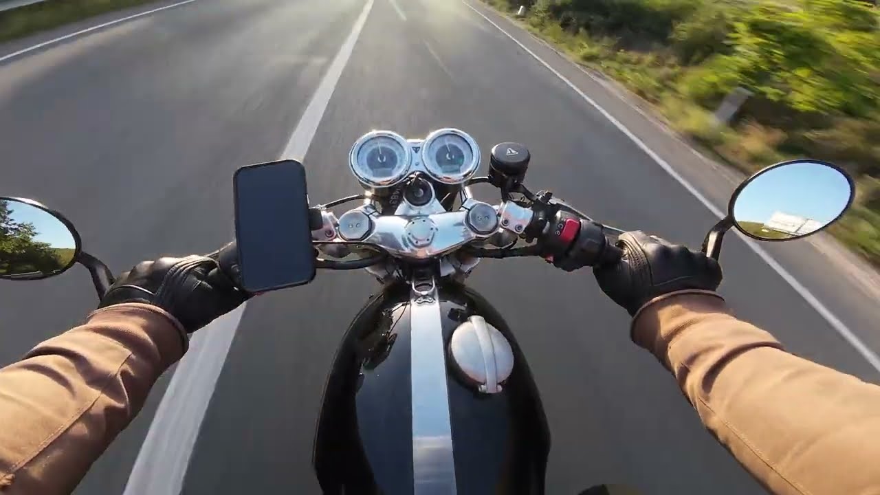 End of summer - Triumph Thruxton R