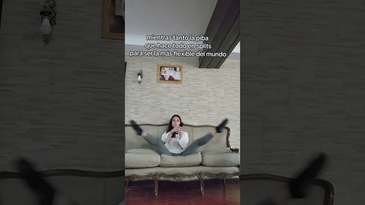 Tambi&eacute;n pas&eacute; por esa etapa 😅 #flexibilidad #bailarina #stretching #split