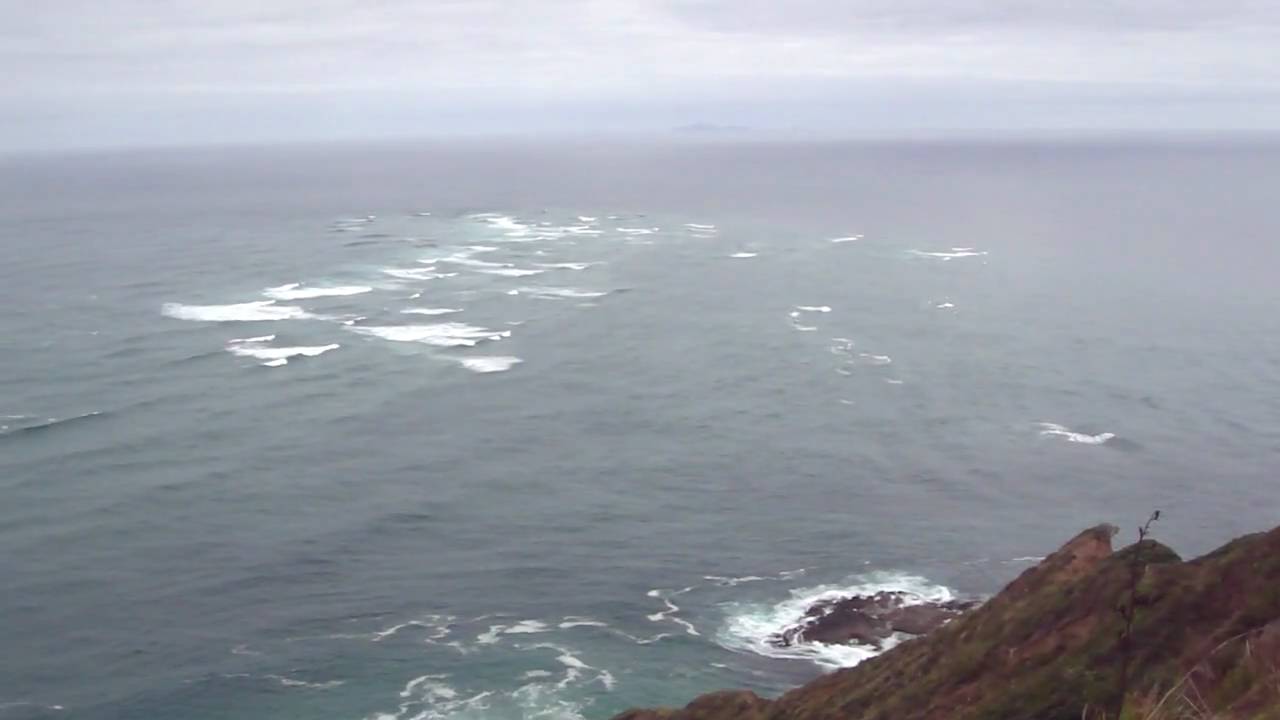 Meeting point of Two Oceans - Tasman and Pacific at Cape Reinga