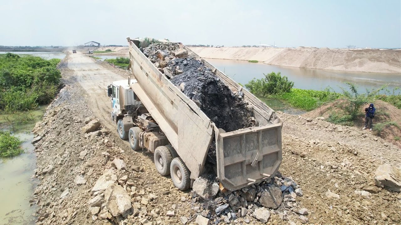 The MEGA Project!! Power 24Ton Truck Delivering Stones For EPIC Ring Road Construction!