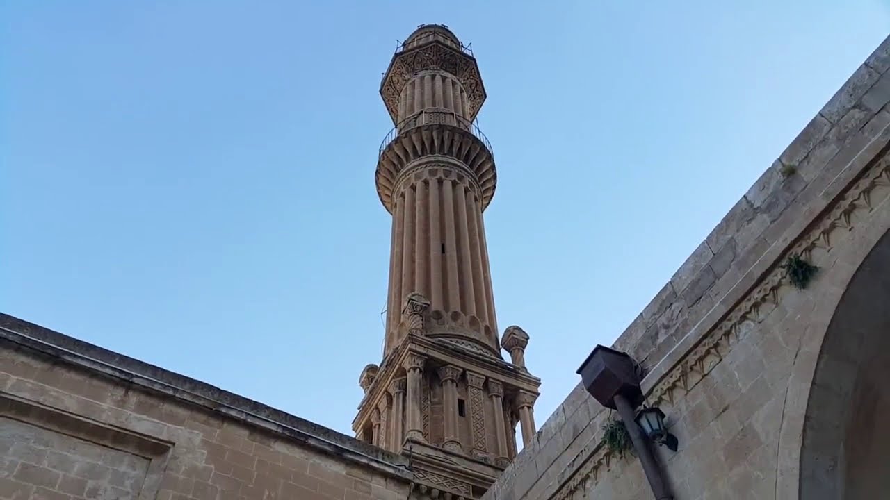 ŞEHİDİYE CAMİİ VE MEDRESESİ - MARDİN