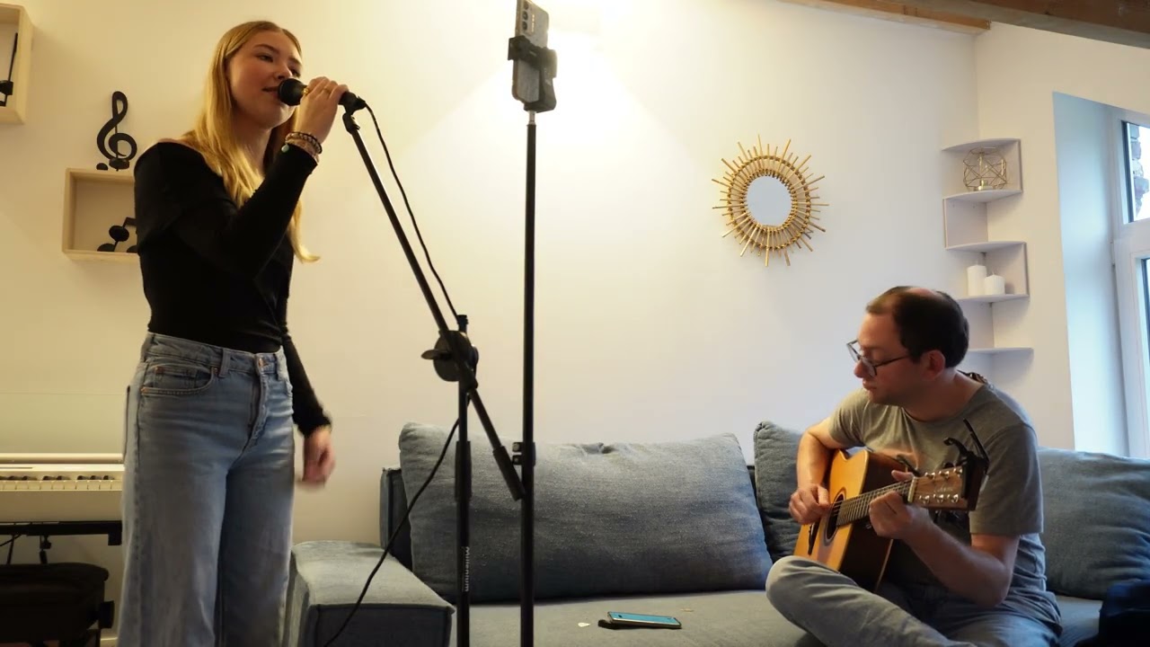 Marion Barreaux ft. Bernard Lambeau - Ruelle Sombre - Lisa Pariente (acoustic cover guitare/voix)