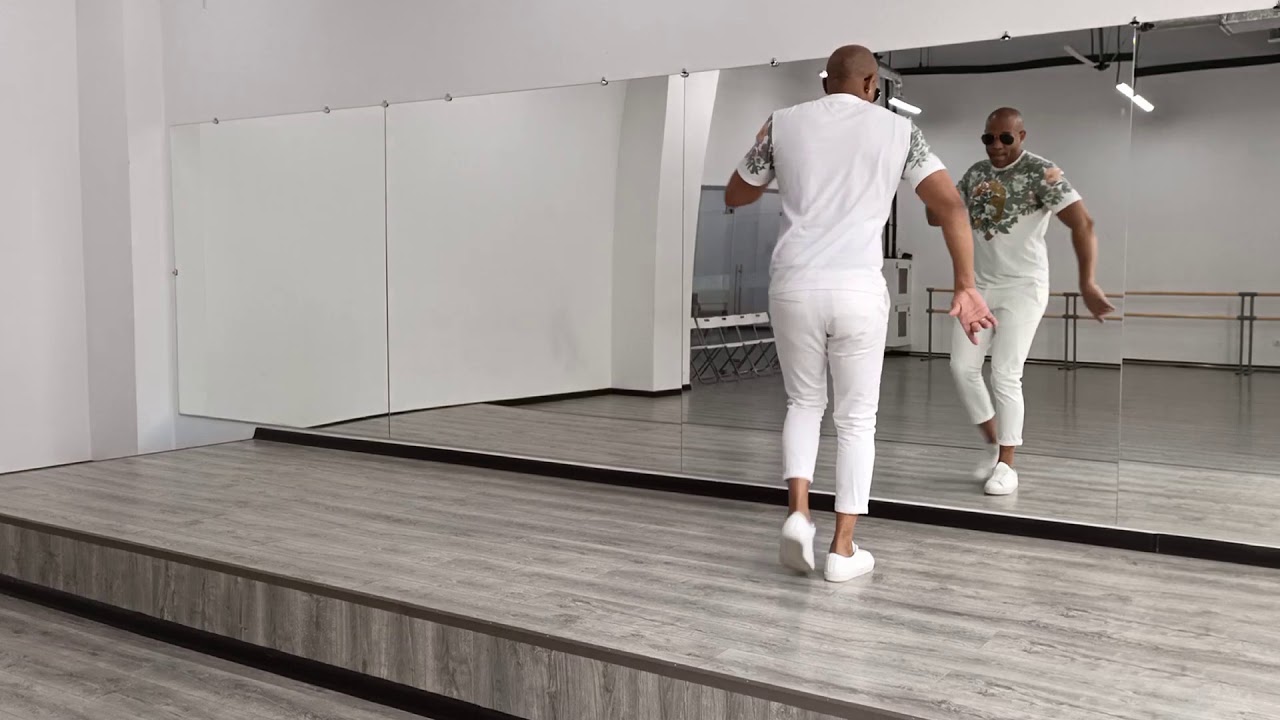 Невероятные footwork от  Алайна Линарес Монтес