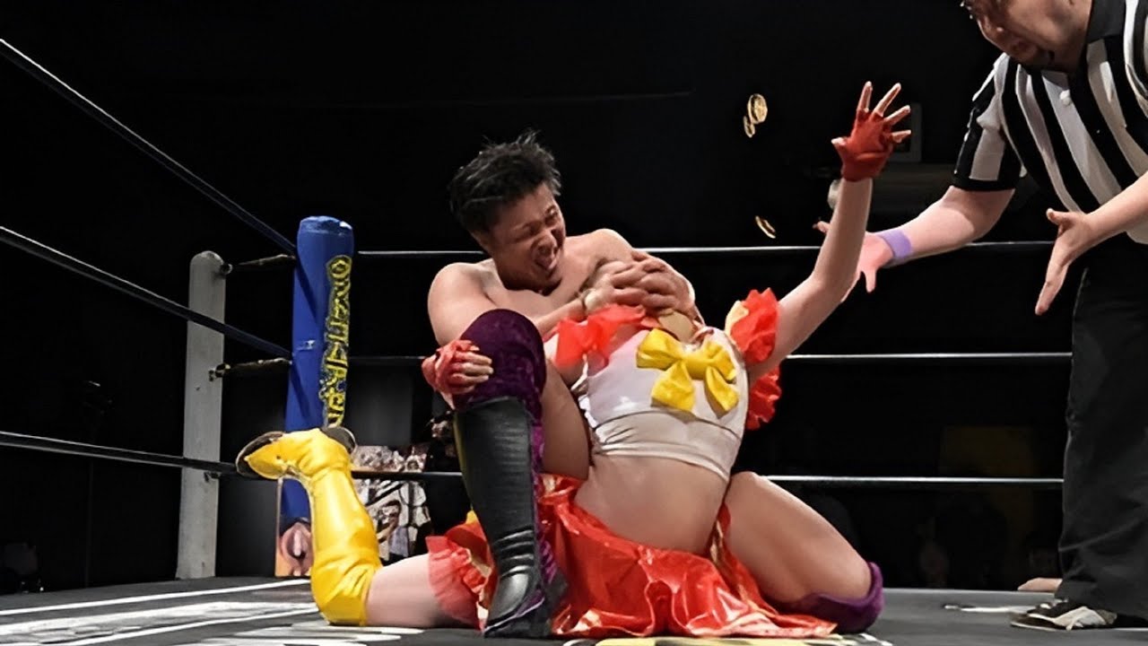 Japanese female wrestlers submissions | Intergender wrestling(32)
