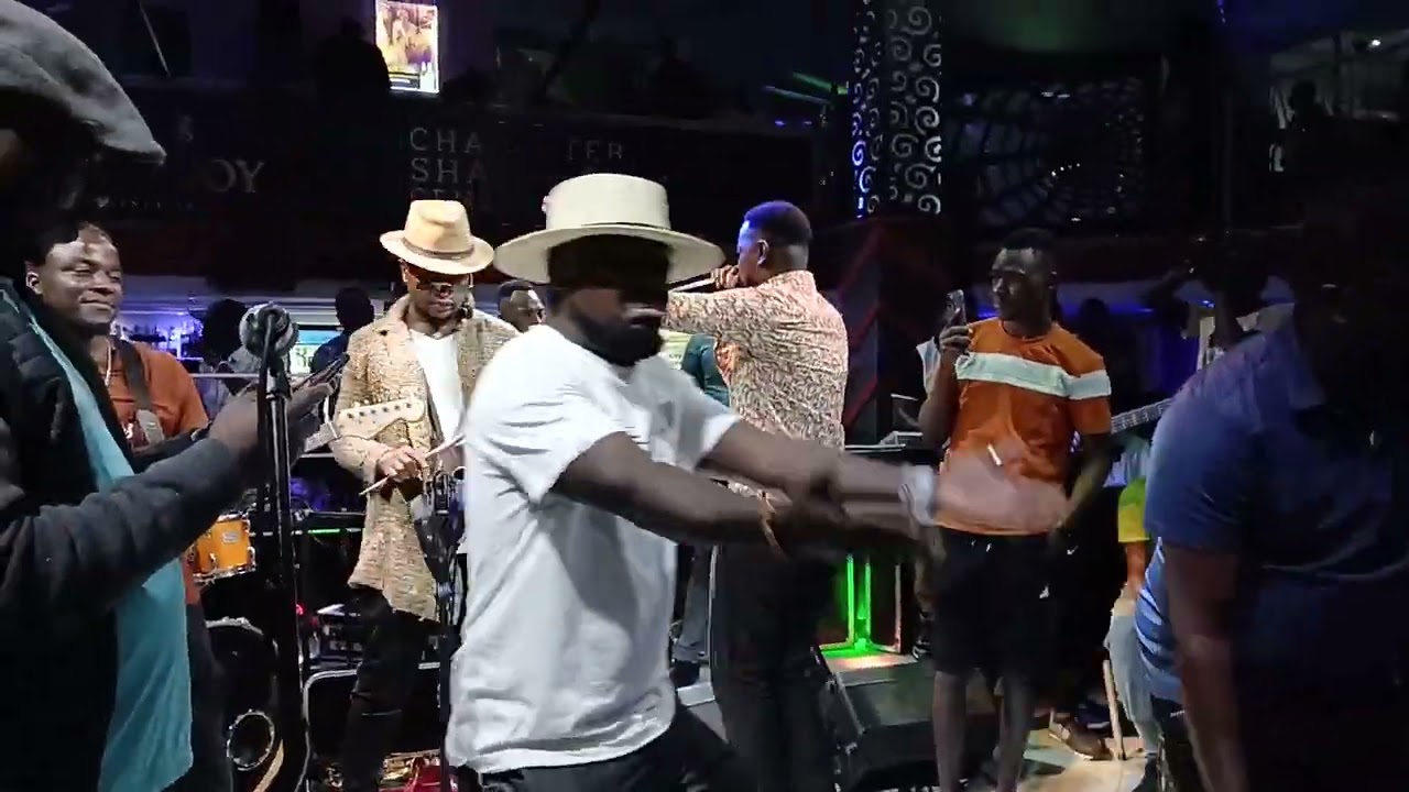 PRINCE INDAH LIVE PERFORMANCE AT EXPRESSWAY LOUNGE MOMBASA ROAD IT WAS 🔥🔥🔥🔥📌📌