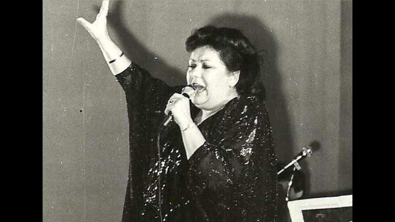Regina Pisarek - Tango pełne słońca