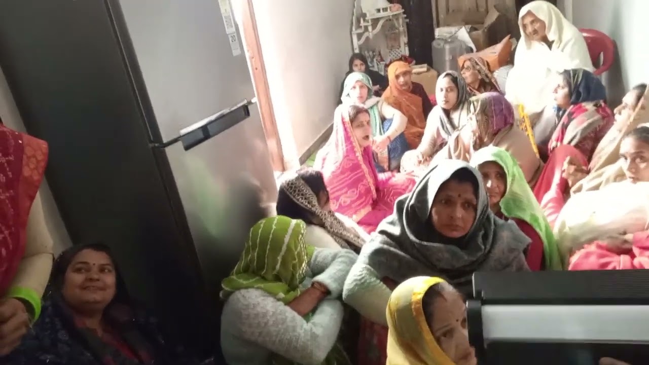 बहुत सुंदर बरनी गीत जिसे सुनकर सभी रोने लगे 😭 में तुलसी तेरे आंगन की 