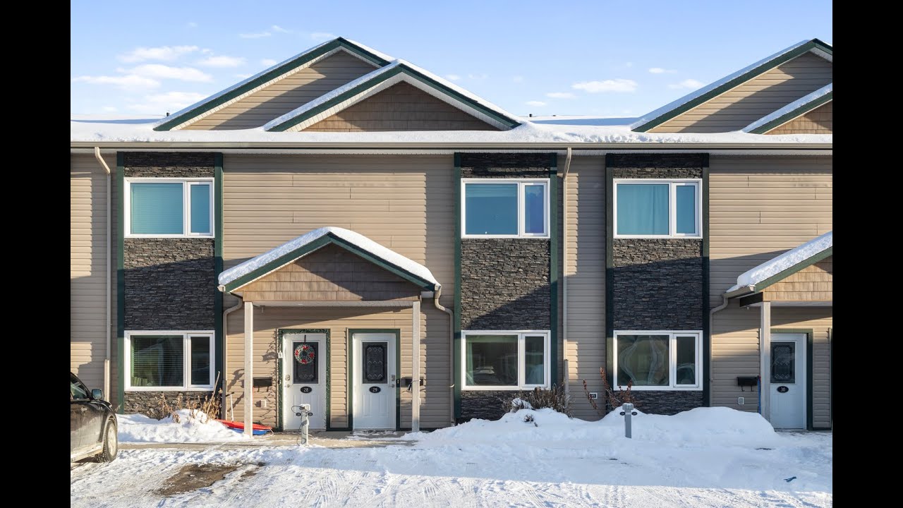 Yukon Town Home FOR SALE w REALTOR® Tamara Cromarty ~ Call/Text: 1.867.334.9476 ~ 29-25 Wann Road