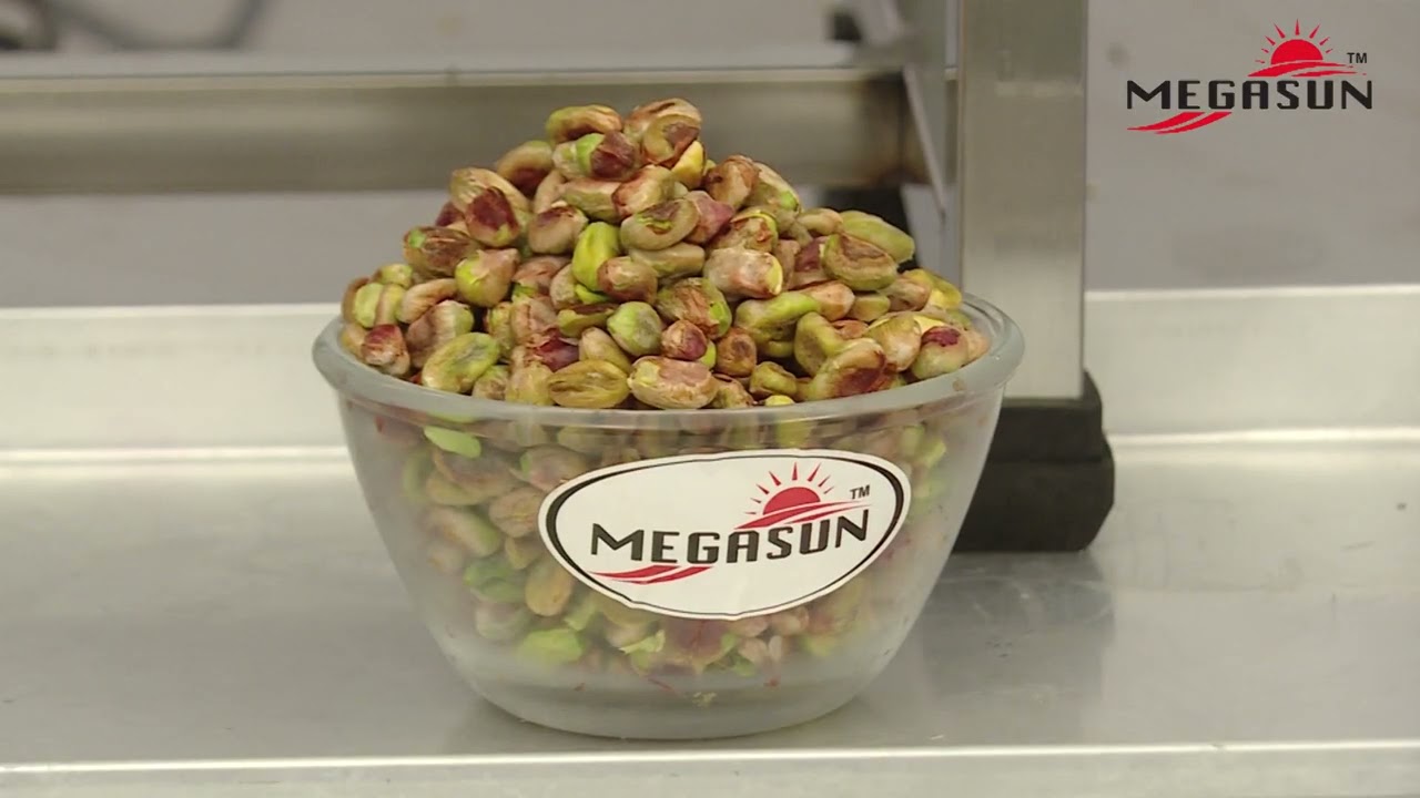 Dry fruit chips and powder machine