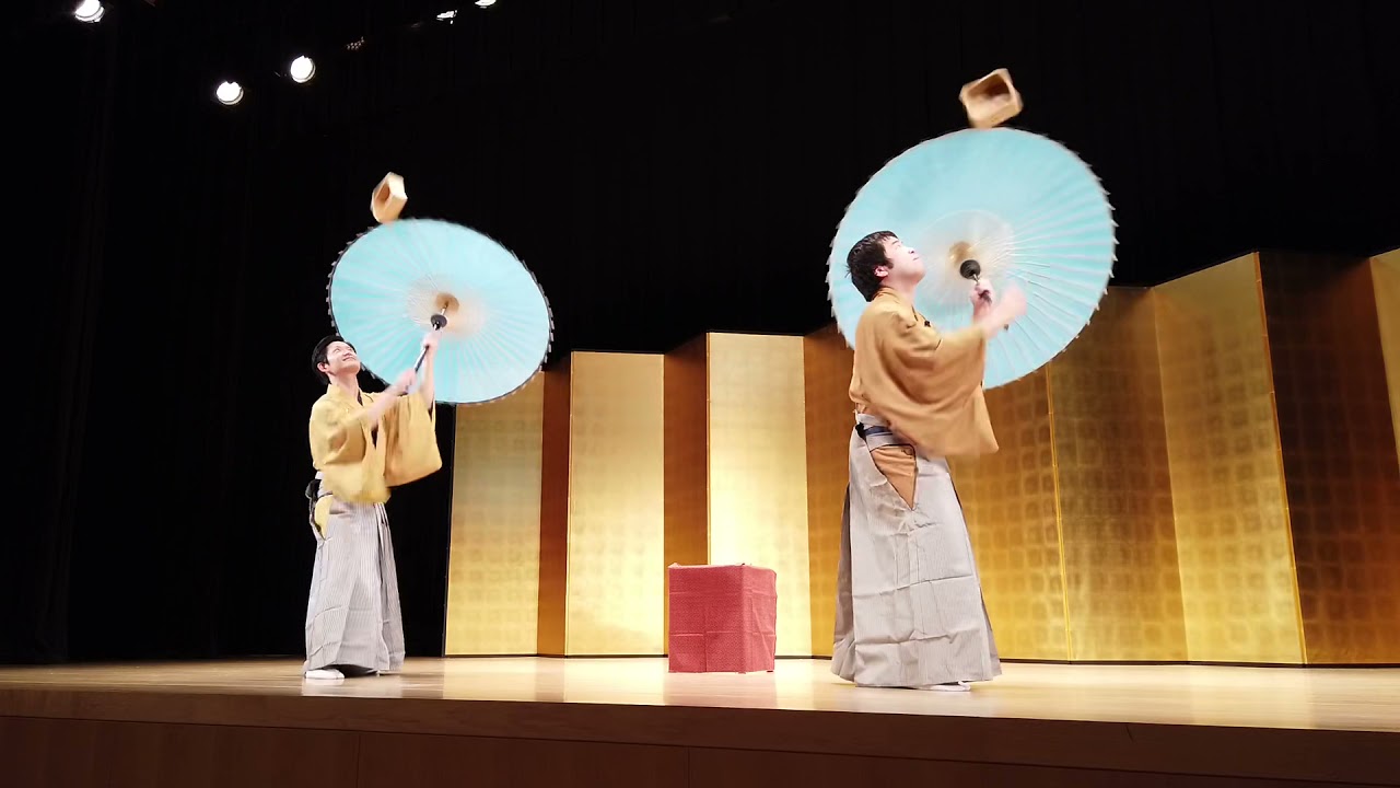 太神楽曲芸：丸一　小助·小時　DAIKAGURA Performance by Maruichi Kosuke &Kotoki（1）