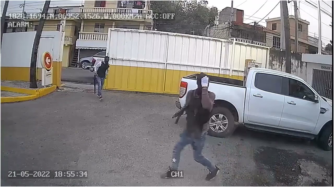Atraco de película en Los Mameyes