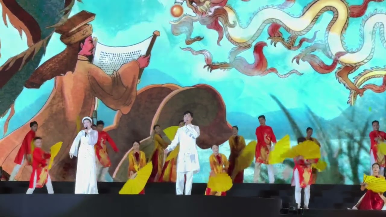 THỊNH VƯỢNG VIỆT NAM SÁNG NGỜI - PHẠM ANH DUY x THU HẰNG #phamanhduy #thuhang #amnhac #vietnam 