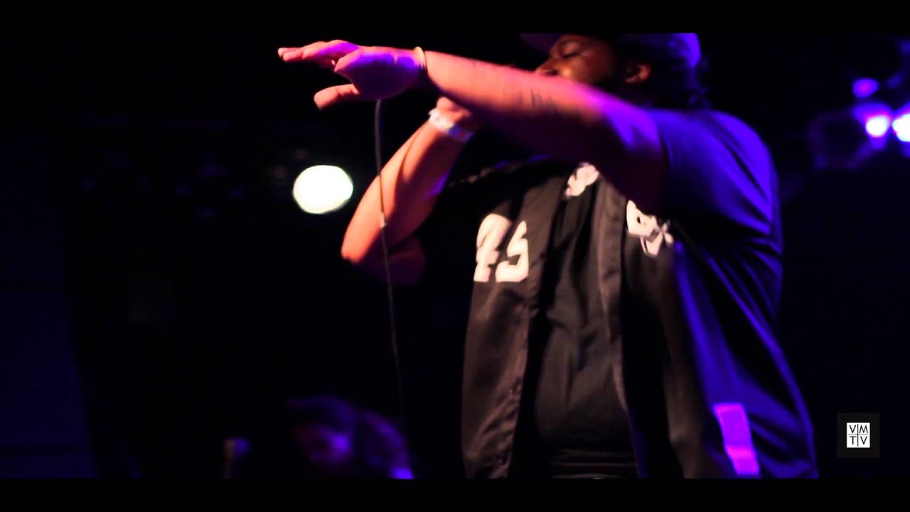 Vari&eacute;Mag | MFn Melo Live @ Bottom Lounge