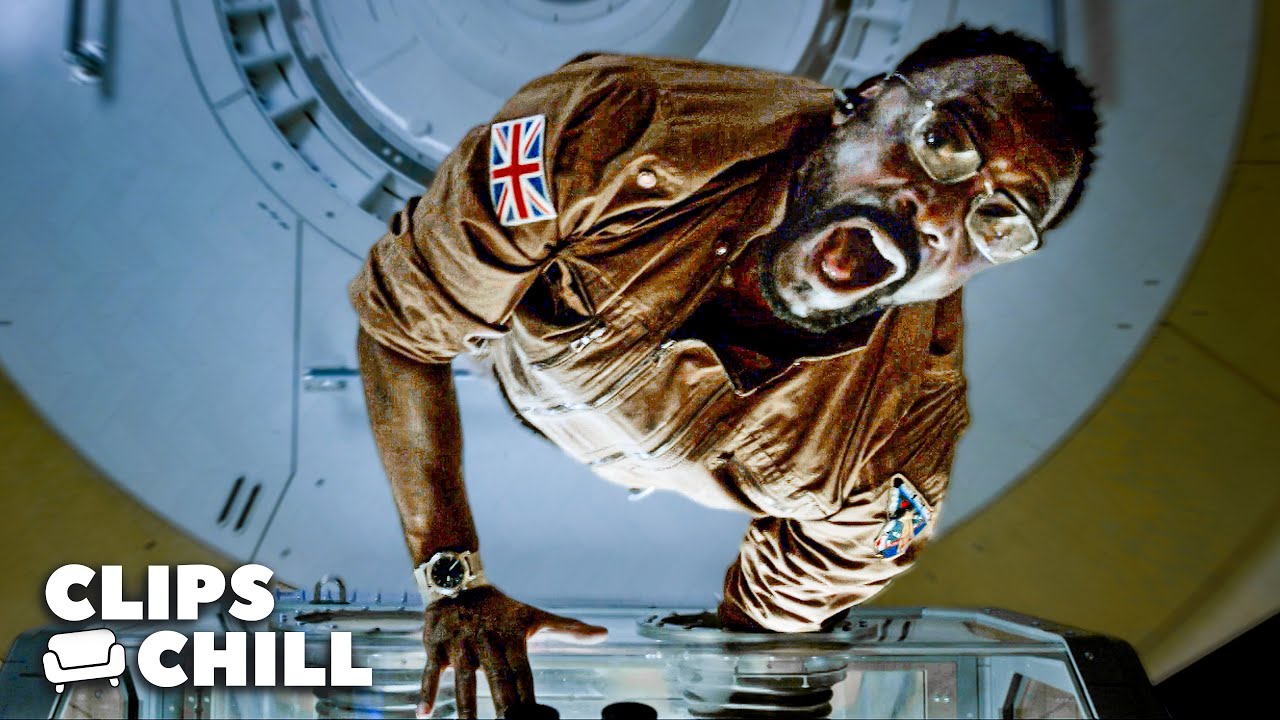 Alien BRUTALLY Breaks Dr. Hugh's Hand | Life (Jake Gyllenhaal, Ryan Reynolds)