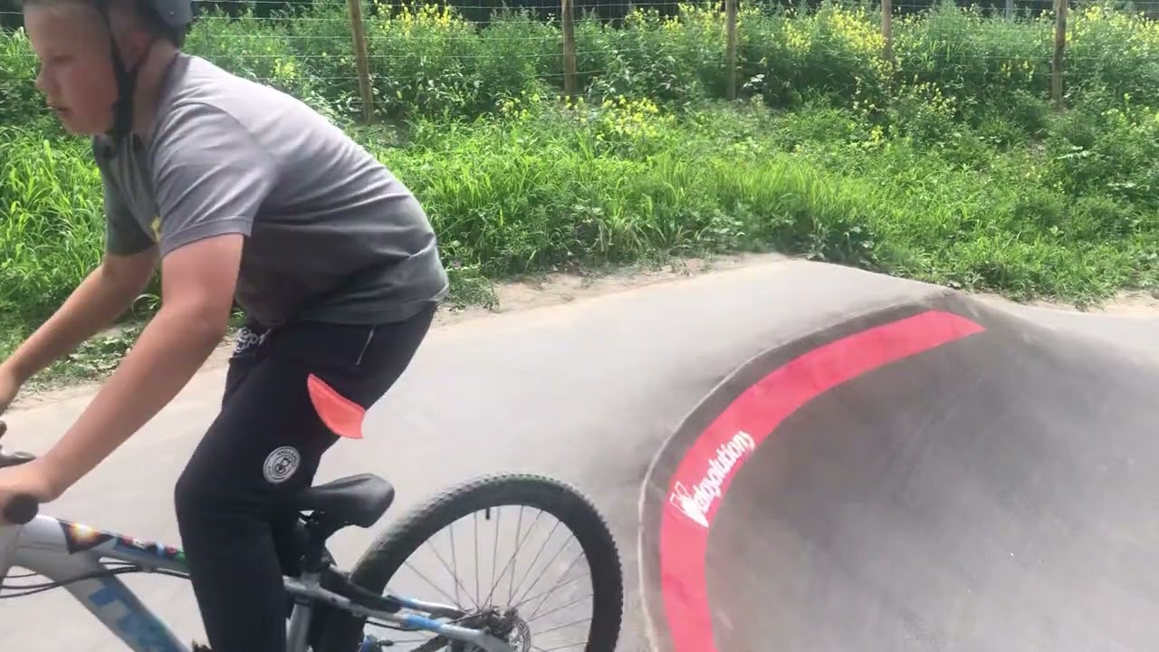 PUMPTRACK OUDDORP!!😍🛴🚲🛹