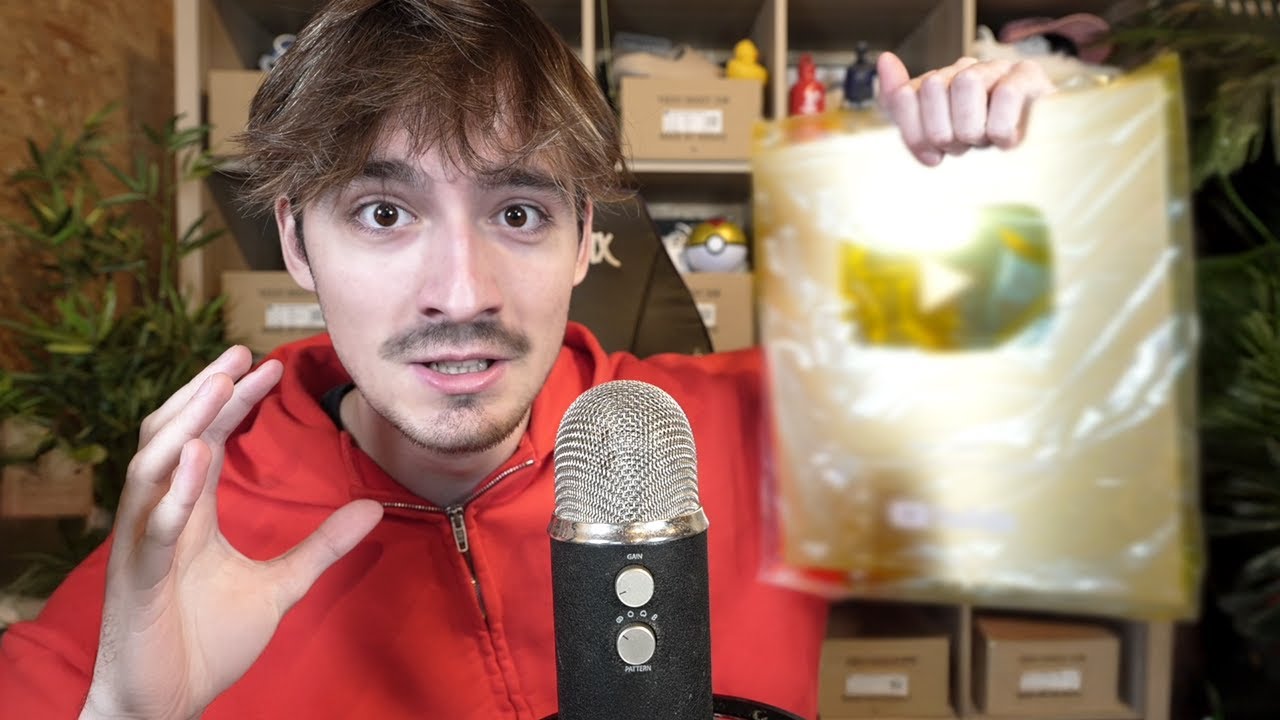 ASMR LIVE UNBOXING YOUTUBE 1M PLAY BUTTON