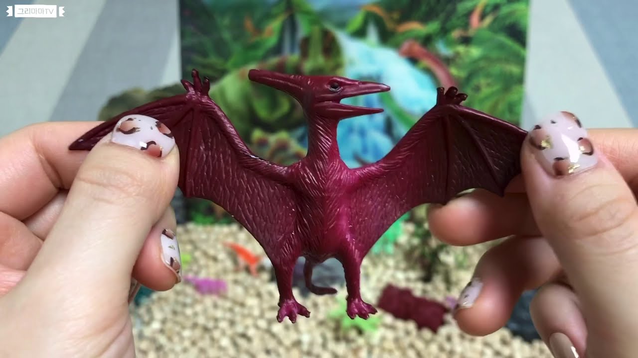 공룡 장난감 모여라~ 공룡친구들에 대해 알아보고 그림 그려보아요! Let's find out about dinosaurs and draw pictures.