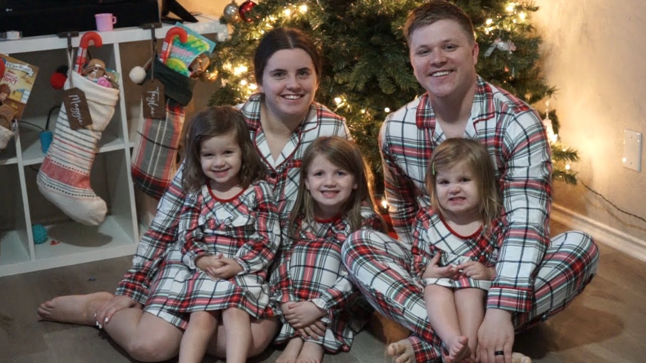 THE THOMPSON FAMILY CHRISTMAS 2021 | WHAT WE GOT FOR CHRISTMAS