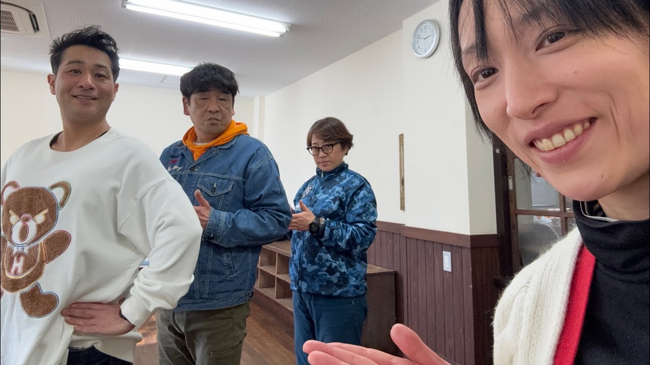 体操の隊形に開け！前にならえ！