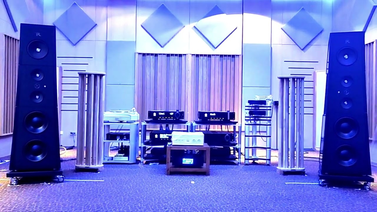 ROSSOFIORENTINO FLORENTIA + AAVIK #bangkokthailand #hiendaudio #audiophile