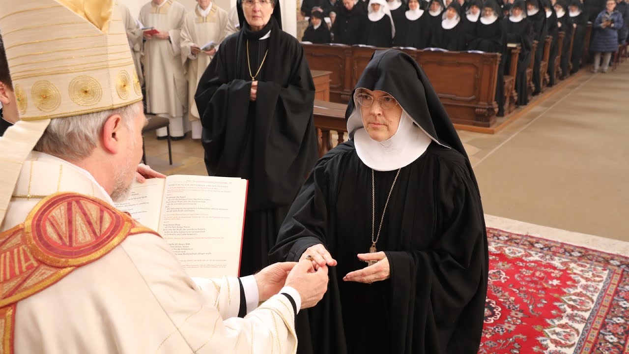 Äbtissinnenweihe von Schwester Hildegard Dubnick in Eichstätt