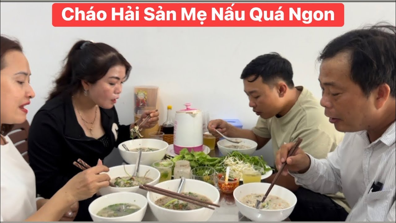 Cùng bà xã về Vĩnh Long được 2 chị em Thùy Kim Khiết dẫn đi ăn món cháo mẹ nấu ngon báo cháy