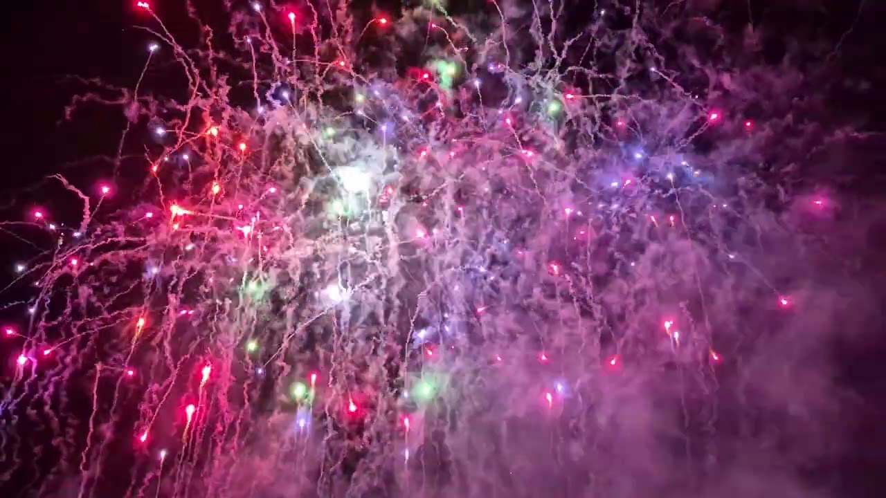 Eindshow Vuurwerk expert & Magnum vuurwerk in Dronten 2025! 