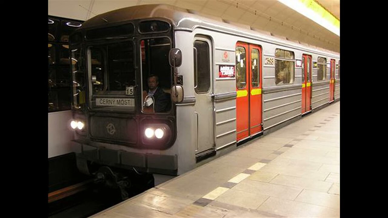 Hlášení Linka B 30 Let