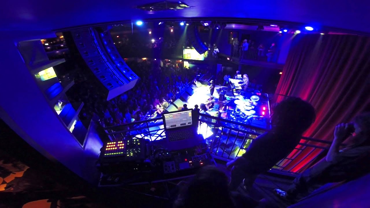 Jesse Royal - Modern Day Judas / Here Comes Trouble (Live at the 9:30 Club - Washington DC)
