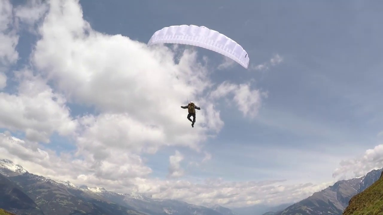 DUDEK RUN&FLY - PIZ MUNDAUN 2063 - HIKE AND FLY