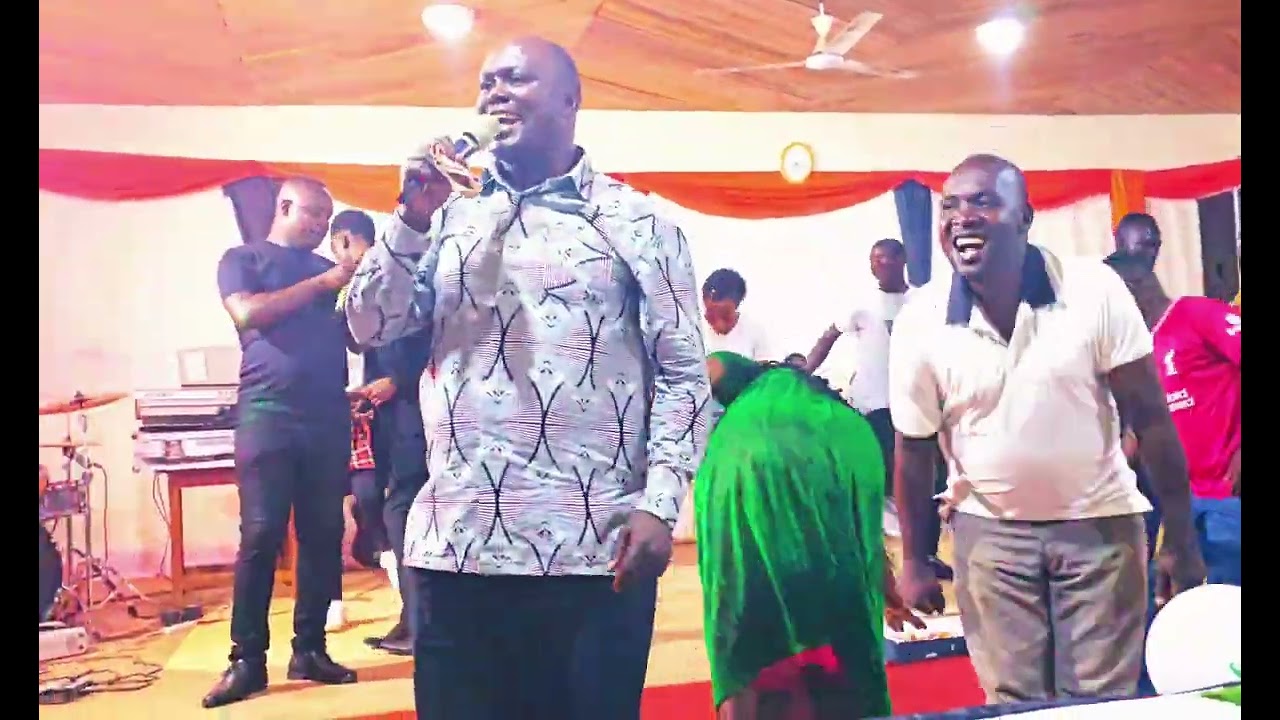 YESU WEFFE BY MICHAEL MUSALO HD VIDEO/LIVE PERFORMANCE/LUMASABA MUSIC