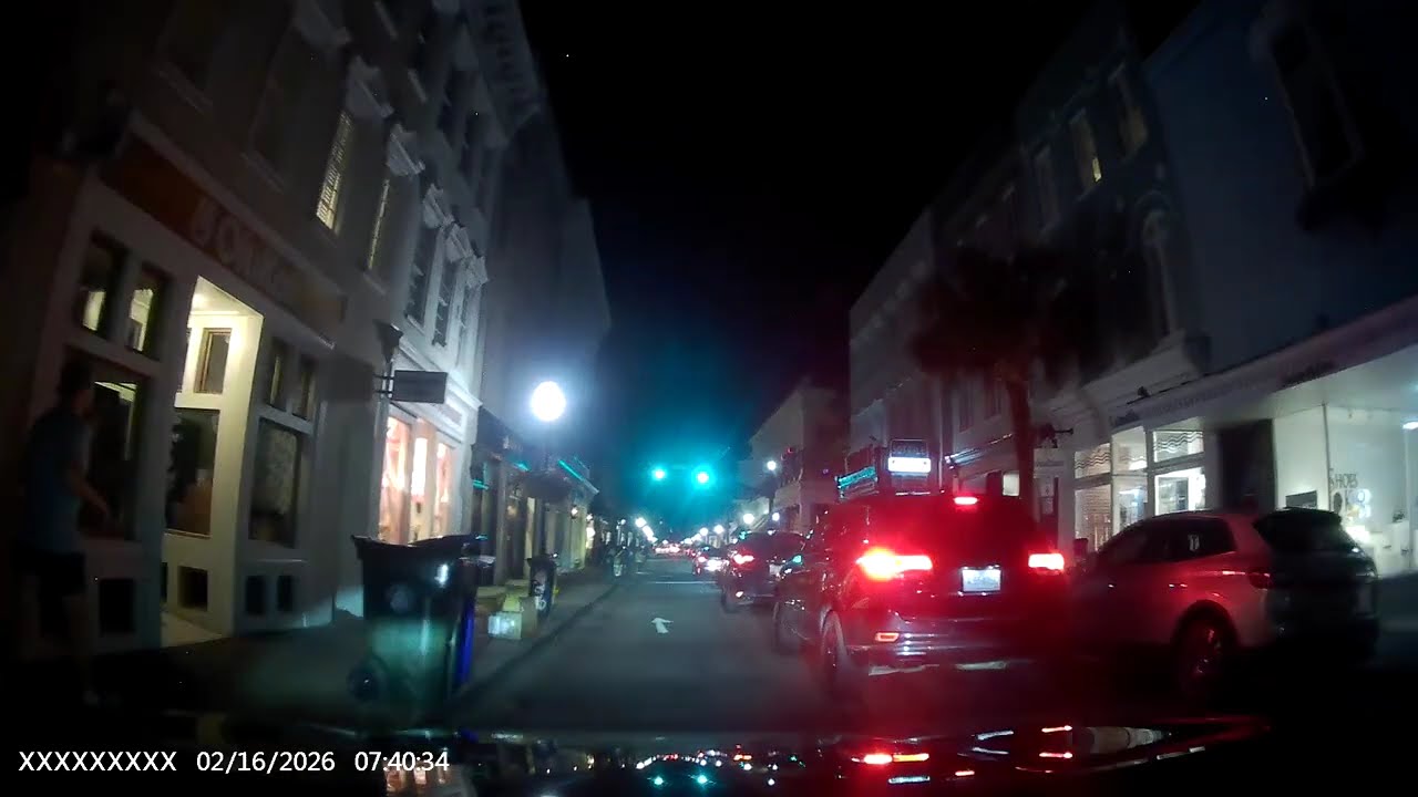BAR167/Uber в центре Чарльстона!!!! На улице