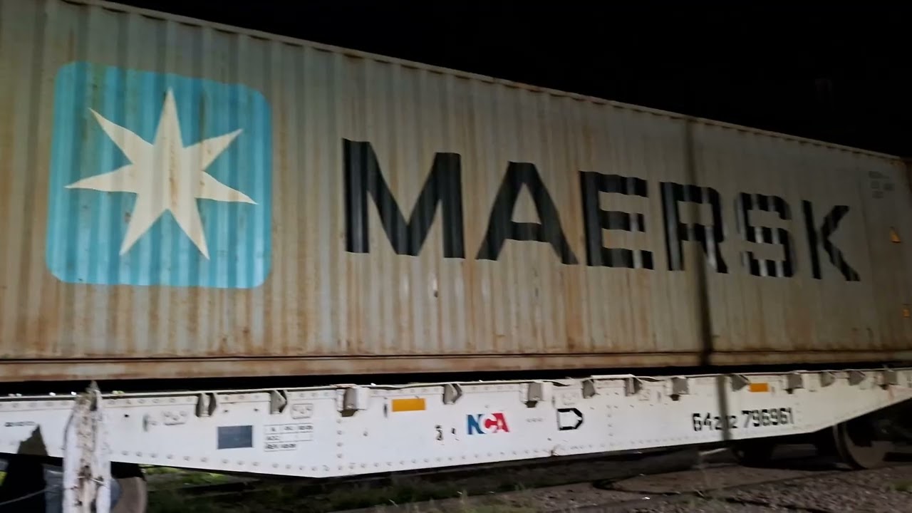 Formación Cargados con problemas en Estación Ex Súper Intendente Ledesma (Tacanas)