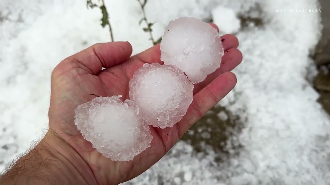 Superzelle und Riesen-Hagel: Massive Schäden durch schweres Hagelunwetter im Südwesten - 16.08.2023