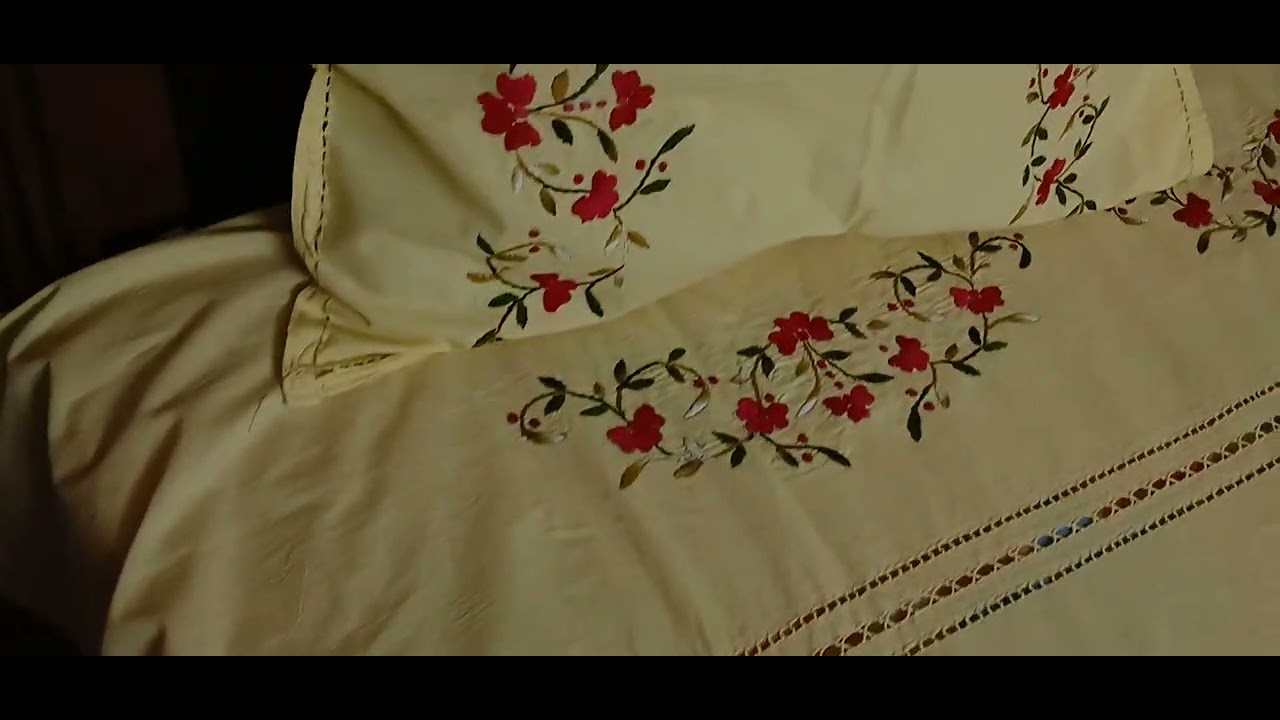 Hand Biding embroidery Bedsheets.  For more details please contact us 998360 67012 .