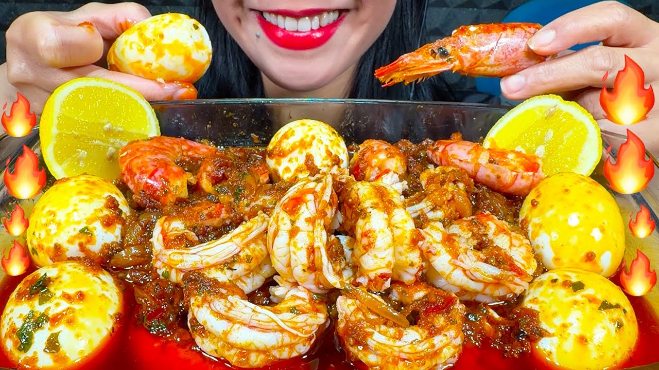 ASMR SEAFOOD BOIL IN SPICY BUTTER SAUCE *makanan laut pedas* 먹방 MUKBANG MASSIVE Eating Sounds