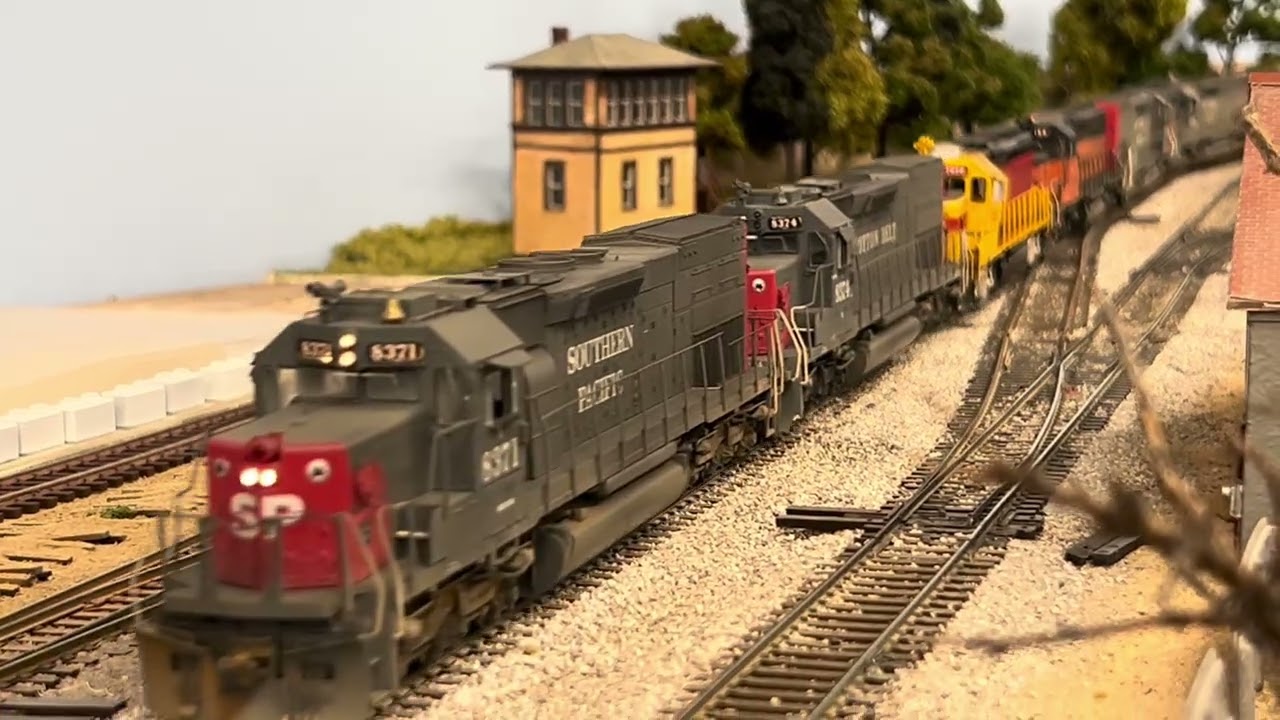 Southern Pacific freight with 9 EMD’s on point and GP9’s working the mainline 