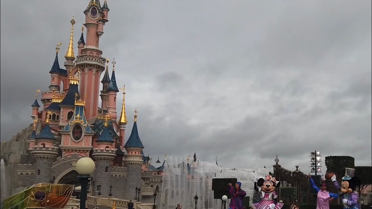 Dream and Shine Brighter Disneyland Paris September 2023