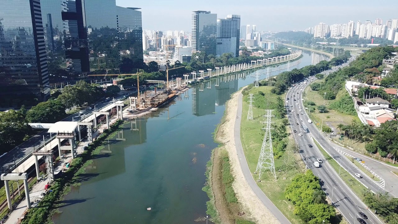 Flight - Ponte Octávio Frias de Oliveira (Ponte Estaiada) - São Paulo - Brazil