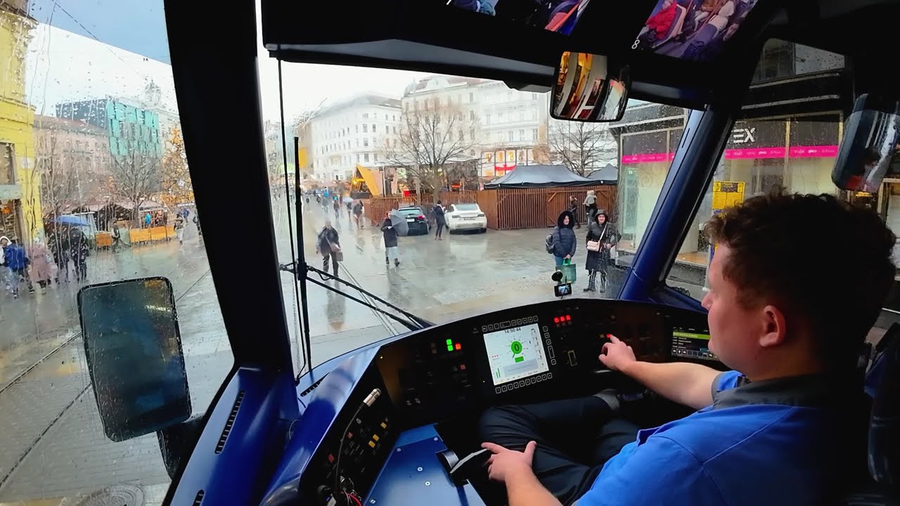Rainy Tram Ride | ŠKODA 13T Line 9 Full Journey via Christmas Market 🚋 Cab view tram Czech Republic