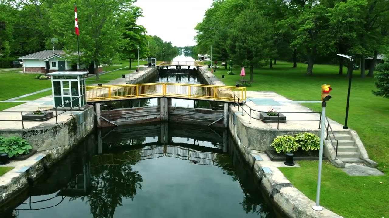 A relaxing stay at Trent Severn Waterway  & Fenelon Falls